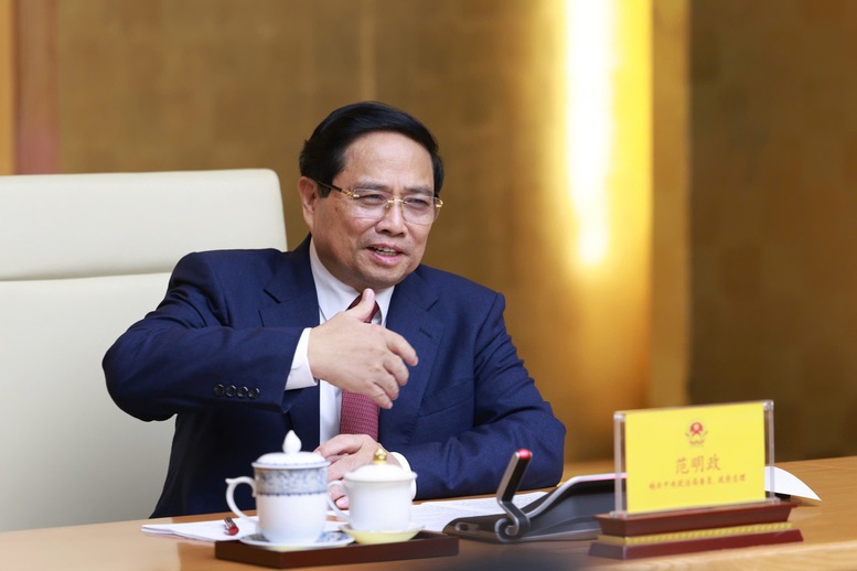 Thủ tướng mong muốn tỉnh Sơn Đông cùng các địa phương Việt Nam trao đổi kinh nghiệm phát triển, thúc đẩy đào tạo cán bộ, nguồn nhân lực trong các lĩnh vực Sơn Đông có thế mạnh; đẩy mạnh khai thác tiềm năng, ưu thế của mỗi bên, tạo đột phá mới trong các lĩnh vực hợp tác thực chất - Ảnh: VGP/Nhật Bắc