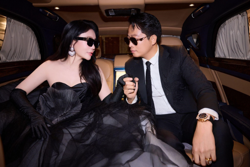 Tổng Giám đốc Phan Thị Mai và Tổng Giám đốc Điều hành Hoàng Kim Khánh