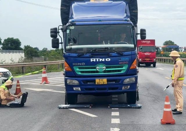 Quảng Trị: Gần 19.000 trường hợp vi phạm an toàn giao thông bị xử lý trong 9 tháng