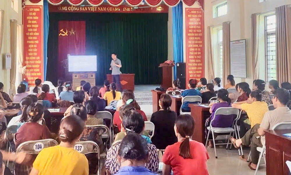 Sở Dân tộc và Tôn giáo tỉnh Bắc Ninh tổ chức 10 lớp tập huấn kỹ năng ứng dụng công nghệ thông tin cho người dân vùng đồng bào dân tộc thiểu số.