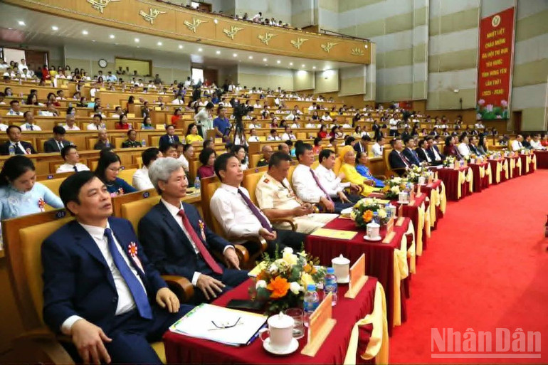 Các đại biểu tham dự đại hội.