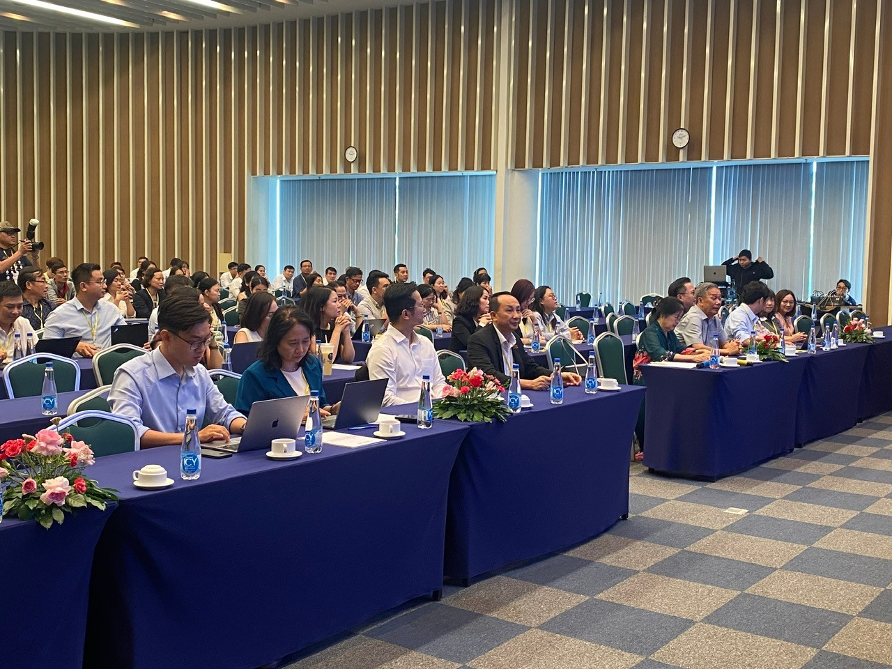Quang cảnh hội thảo