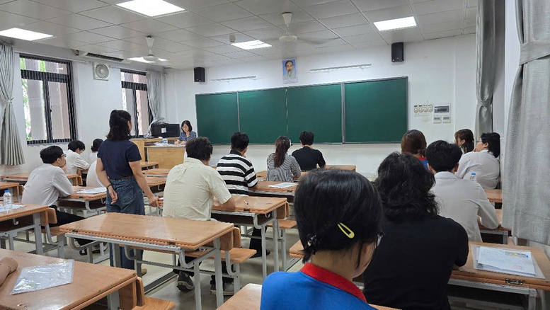 Năm 2025 có 42,4% thí sinh đăng ký xét học bạ THPT - Ảnh: VGP/Thu Trang