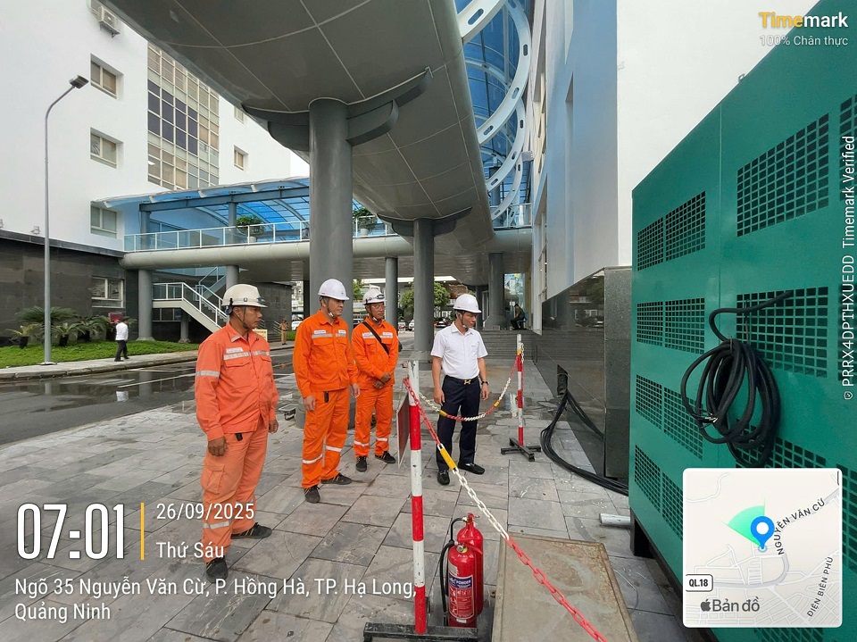 Lãnh đạo Công ty kiểm tra cấp điện Đại hội tại Trung tâm tổ chức hội nghị tỉnh Lãnh đạo Công ty kiểm tra cấp điện Đại hội tại Trung tâm tổ chức hội nghị tỉnh