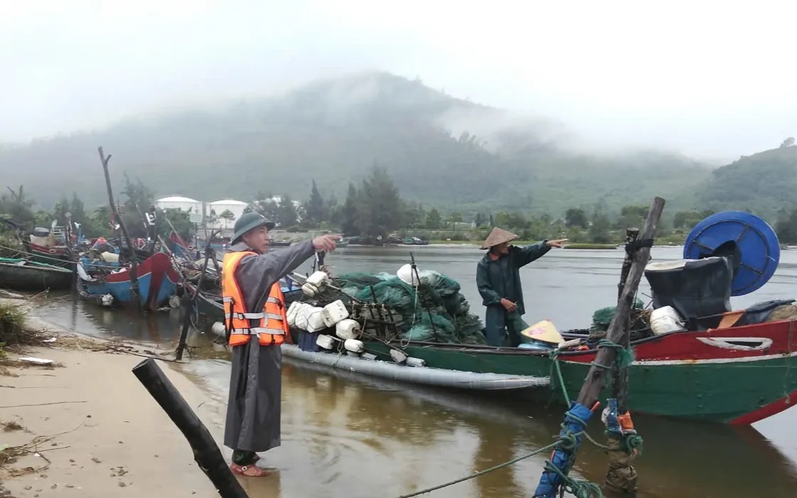 Huế: Cảnh báo hạn chế ra đường từ 10 giờ sáng nay