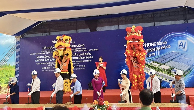 Lễ khởi công Dự án Khu sản xuất, chế biến nông, lâm sản tập trung do Công ty cổ phần Vinanutrifood Bình Định. Ảnh: VH Lễ khởi công Dự án Khu sản xuất, chế biến nông, lâm sản tập trung do Công ty cổ phần Vinanutrifood Bình Định. Ảnh: VH