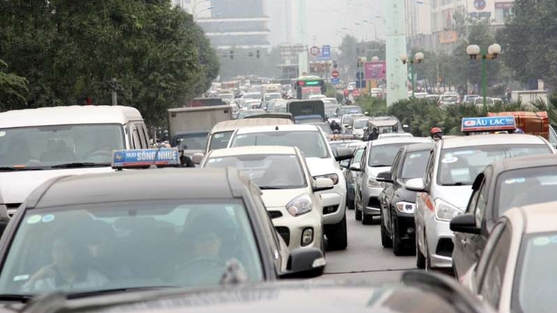 Lo lắng của người dùng và động thái bất ngờ của VAMA