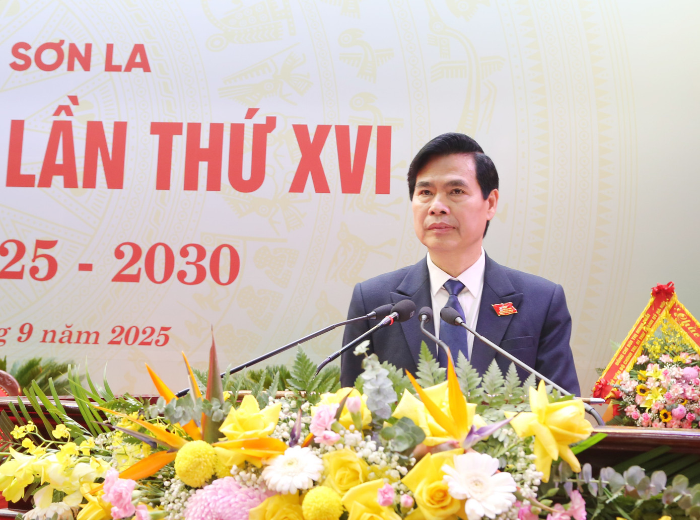 Ông Hoàng Quốc Khánh phát biểu nhận nhiệm vụ.