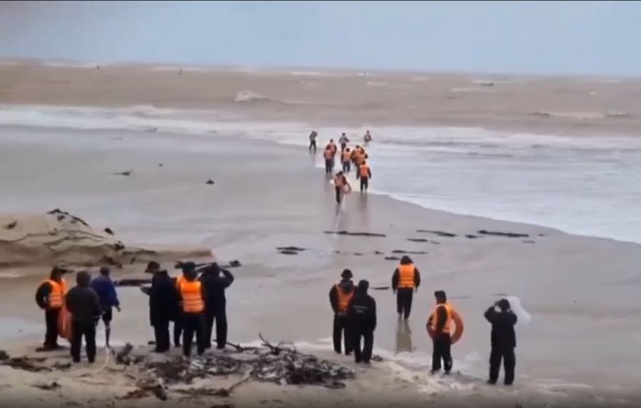 Hai tàu cá TP.HCM gặp nạn trên đường vào trú bão ở Quảng Trị.