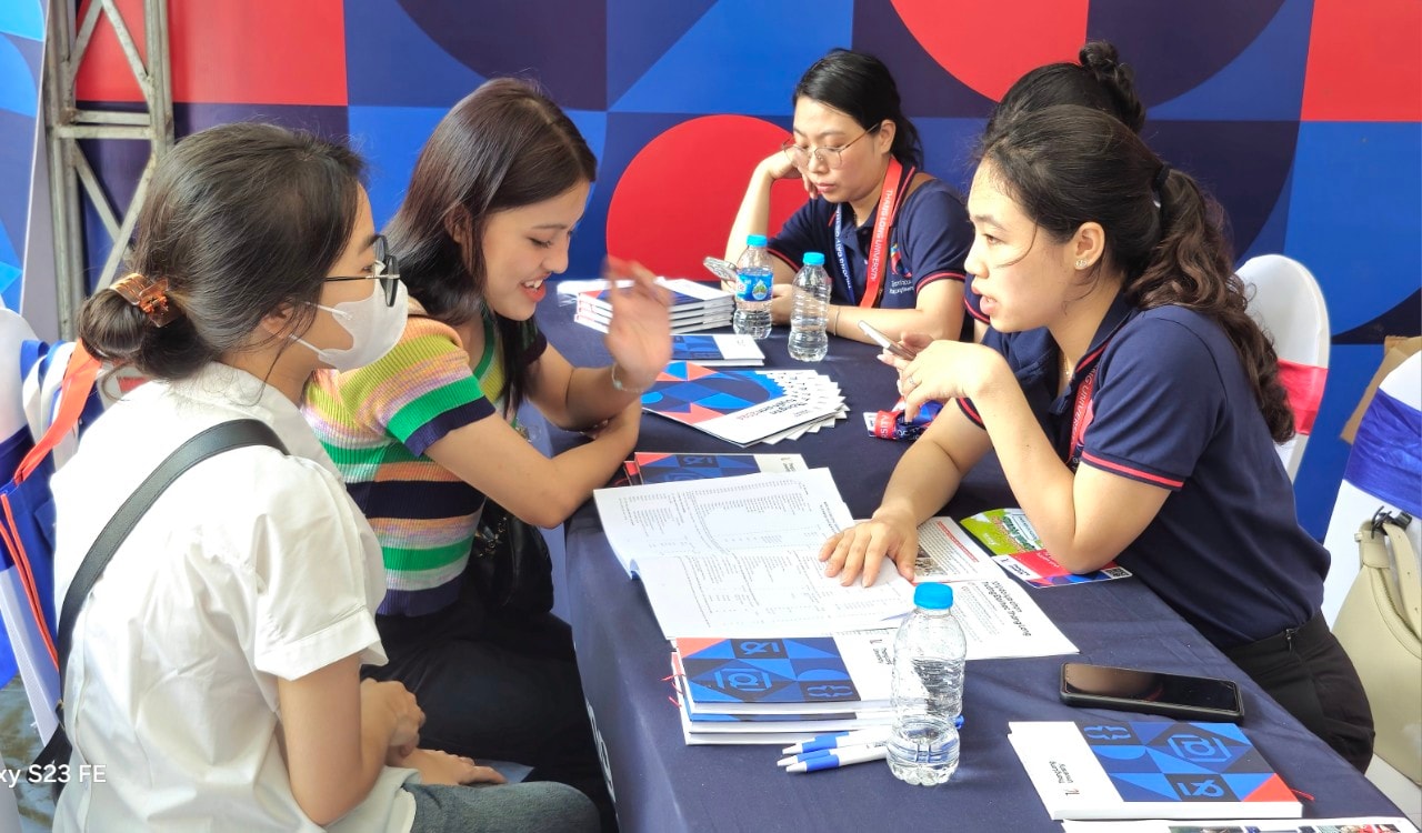 Cuộc "đại sắp xếp" đại học: Tác động lớn đến tuyển sinh 2026 và những kiến nghị từ chuyên gia