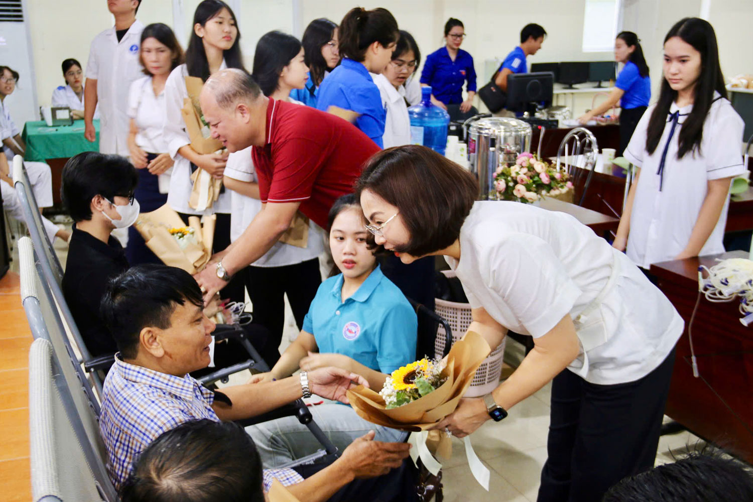 Gần 200 đơn vị máu được tiếp nhận tại Ngày hội hiến máu tình nguyện phường Hồng Bàng