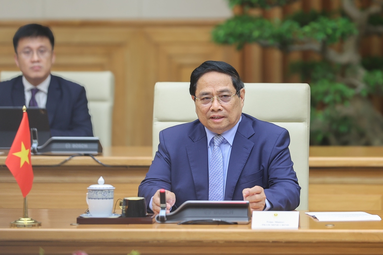 Thủ tướng Phạm Minh Chính đề nghị Duma Quốc gia Nga ủng hộ và tạo điều kiện thuận lợi về khuôn khổ pháp lý để tháo gỡ khó khăn, vướng mắc, thúc đẩy hợp tác trên mọi lĩnh vực - Ảnh: VGP/Nhật Bắc