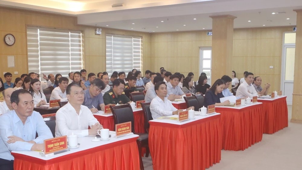 Các đại biểu tham dự Các đại biểu tham dự