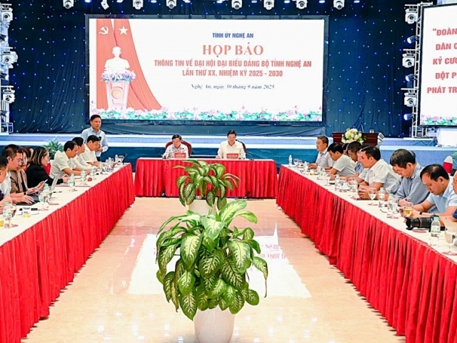 Quảng cảnh buổi họp báo thông tin về Đại hội đại biểu Đảng bộ tỉnh lần thứ XX, nhiệm kỳ 2025 – 2030.