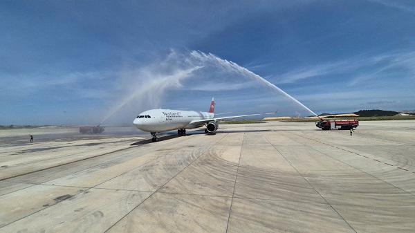 Đón chuyến bay RA73850 của Hãng hàng không quốc tế Nordwind