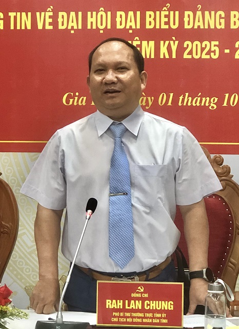 Ông Rah Lan Chung phát biểu ý kiến kết luận tại buổi Họp báo. Ảnh: Viết Hiền Ông Rah Lan Chung phát biểu ý kiến kết luận tại buổi Họp báo. Ảnh: Viết Hiền