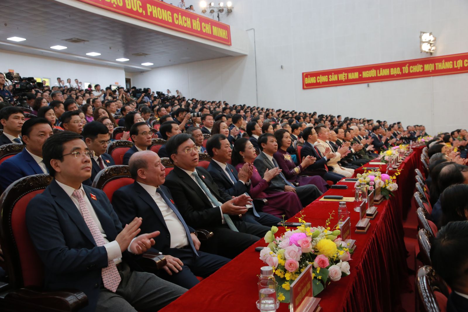 Các đại biểu tham dự Đại hội