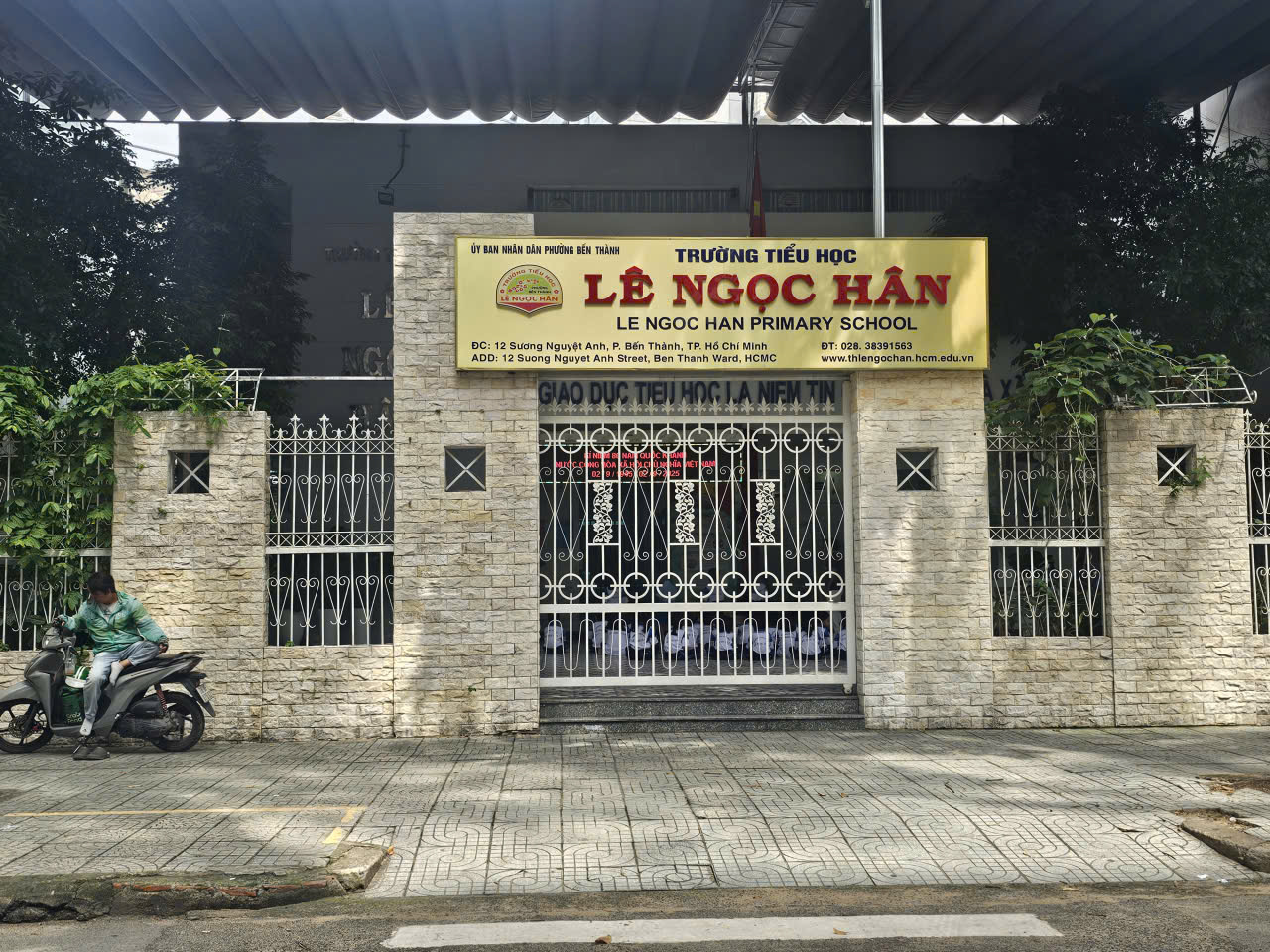 TP. HCM: Đề nghị kiểm điểm một hiệu trưởng liên quan đến lạm thu quỹ phụ huynh