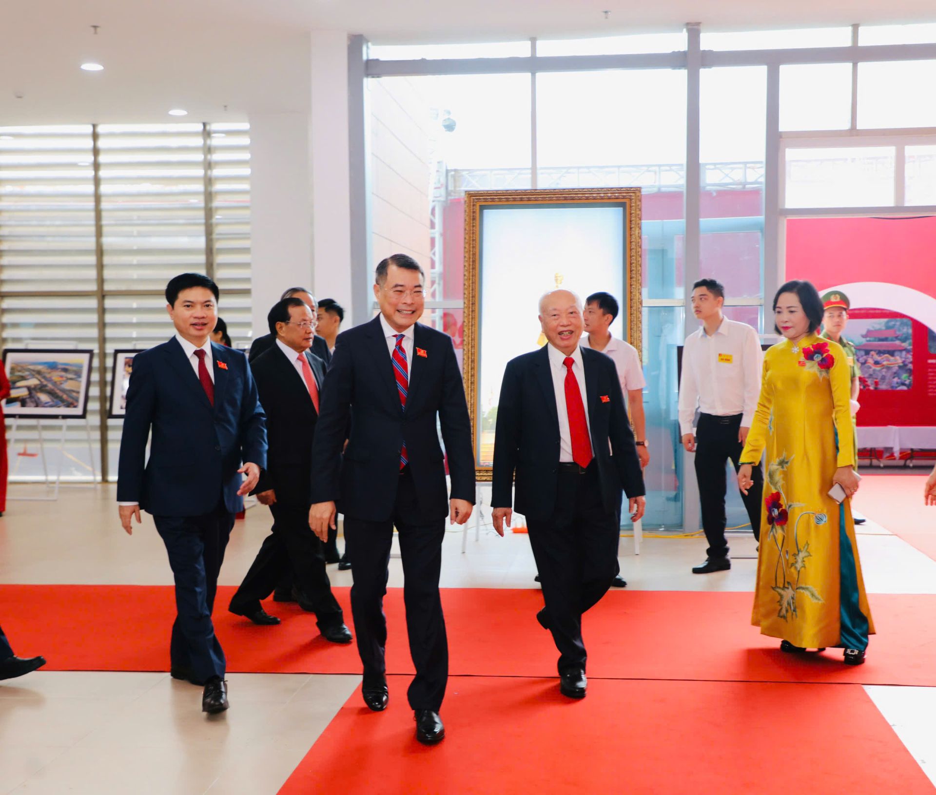 Đại hội vui mừng đón