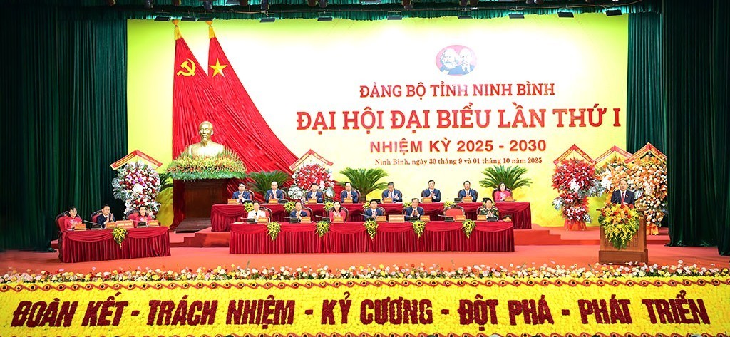 Khai mạc Đại hội đại biểu Đảng bộ tỉnh Ninh Bình lần thứ I: Dấu ấn hợp nhất, tầm nhìn mới