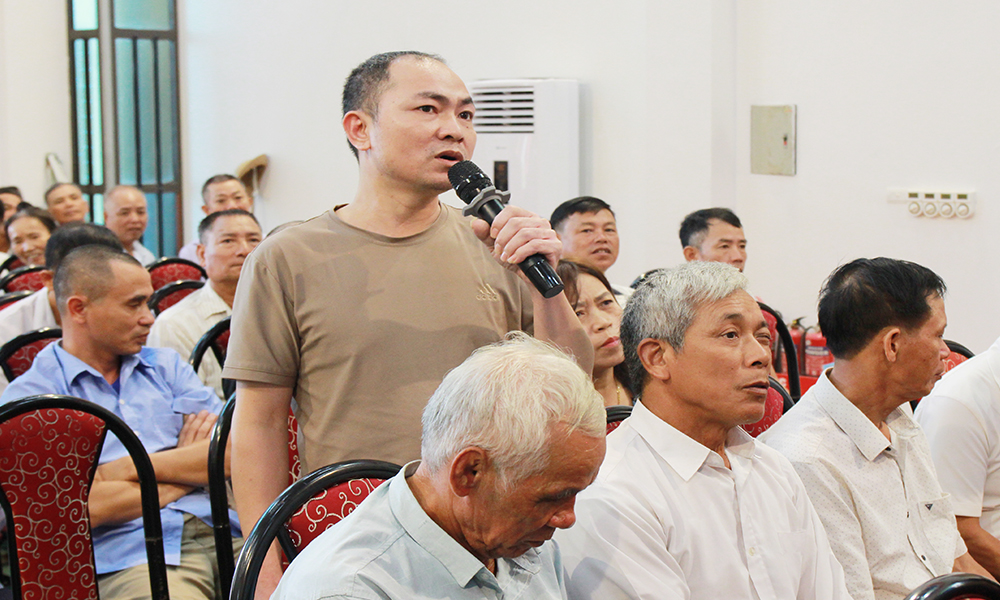 Người dân phường Mão Điền trao đổi, đề nghị làm rõ một số thắc mắc về phương án, thời gian thực hiện bồi thường giải phóng mặt bằng. Người dân phường Mão Điền trao đổi, đề nghị làm rõ một số thắc mắc về phương án, thời gian thực hiện bồi thường giải phóng mặt bằng.