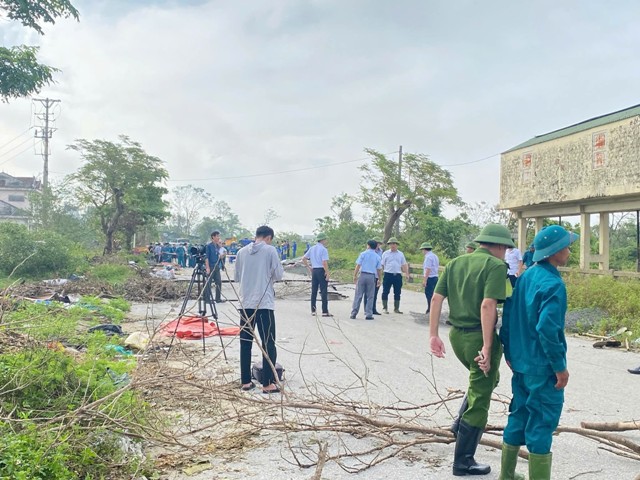 Vị trí xảy ra vỡ bờ sông.