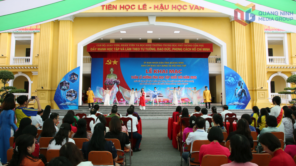 Khai mạc Tuần lễ hưởng ứng học tập suốt đời năm 2025