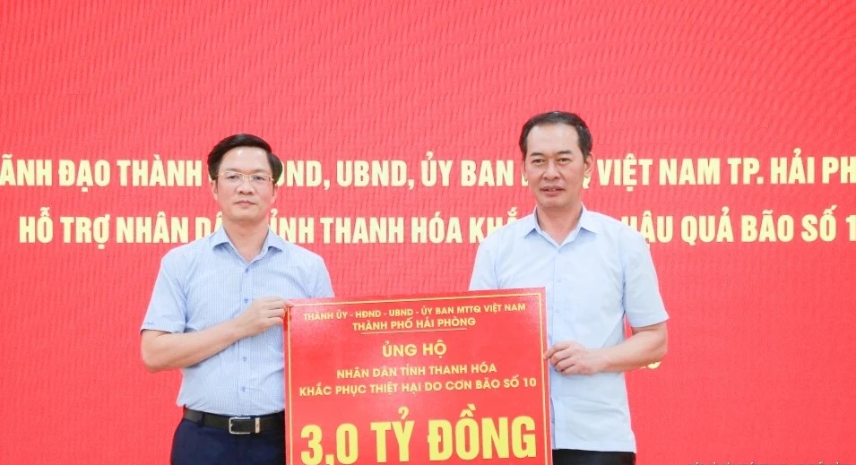 Thành phố Hải Phòng ủng hộ tỉnh Thanh Hóa khắc phục hậu quả bão số 10 Thành phố Hải Phòng ủng hộ tỉnh Thanh Hóa khắc phục hậu quả bão số 10