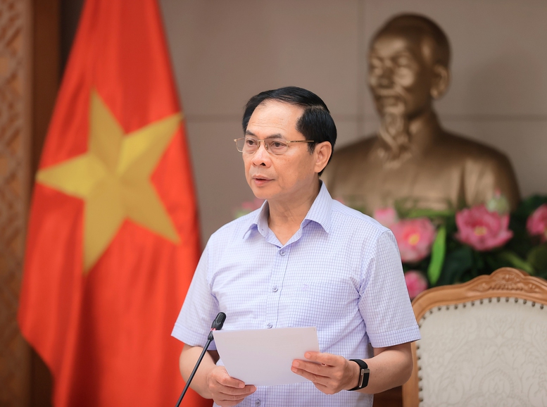 Phó Thủ tướng Bùi Thanh Sơn chủ trì họp rà soát tiến độ các dự án trọng điểm ngành năng lượng