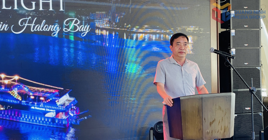 Lãnh đạo Sở Xây dựng Quảng Ninh phát biểu tại hội nghị. Lãnh đạo Sở Xây dựng Quảng Ninh phát biểu tại hội nghị.