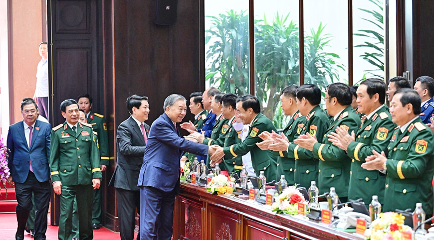 Tổng Bí thư và Chủ tịch nước dự phiên bế mạc Đại hội đại biểu Đảng bộ Quân đội lần thứ XII