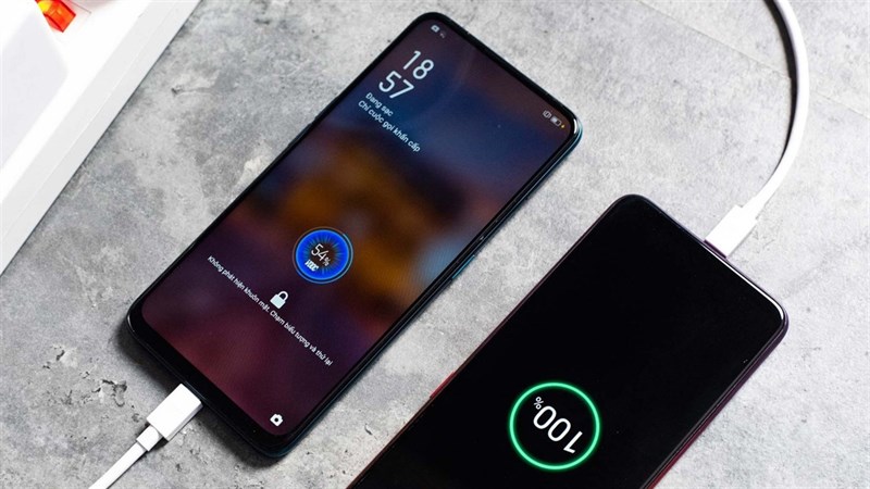 6 mẹo sạc nhanh và bảo vệ pin điện thoại hiệu quả