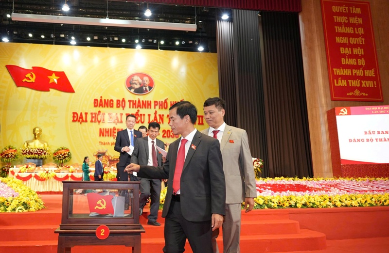 Ông Nguyễn Văn Phương được bầu làm Bí thư Thành ủy Huế nhiệm kỳ 2025-2030