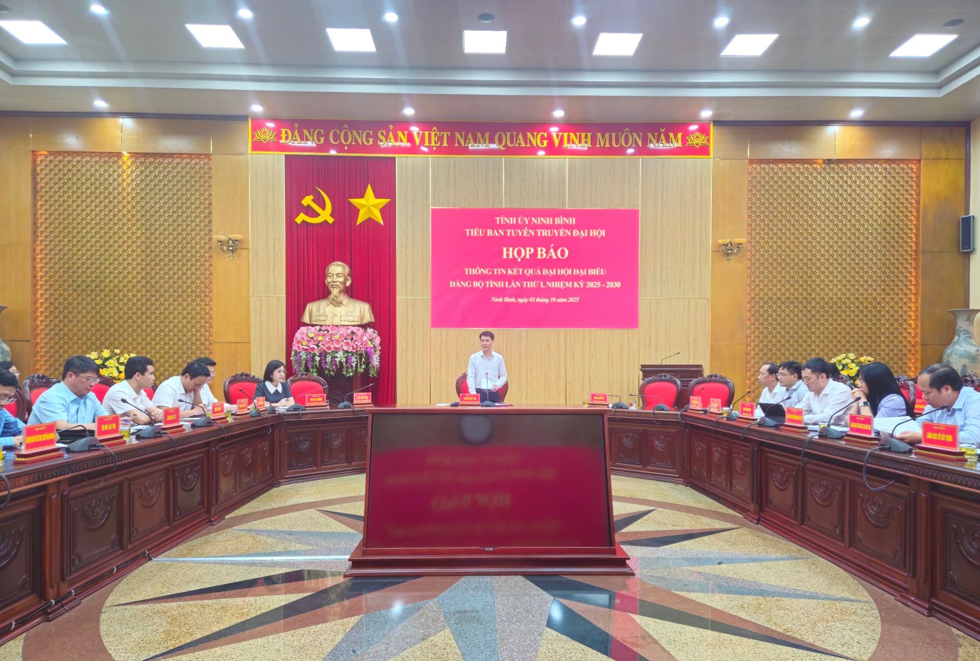 Ninh Bình sớm đưa Nghị quyết Đại hội Đảng bộ tỉnh lần thứ I vào cuộc sống