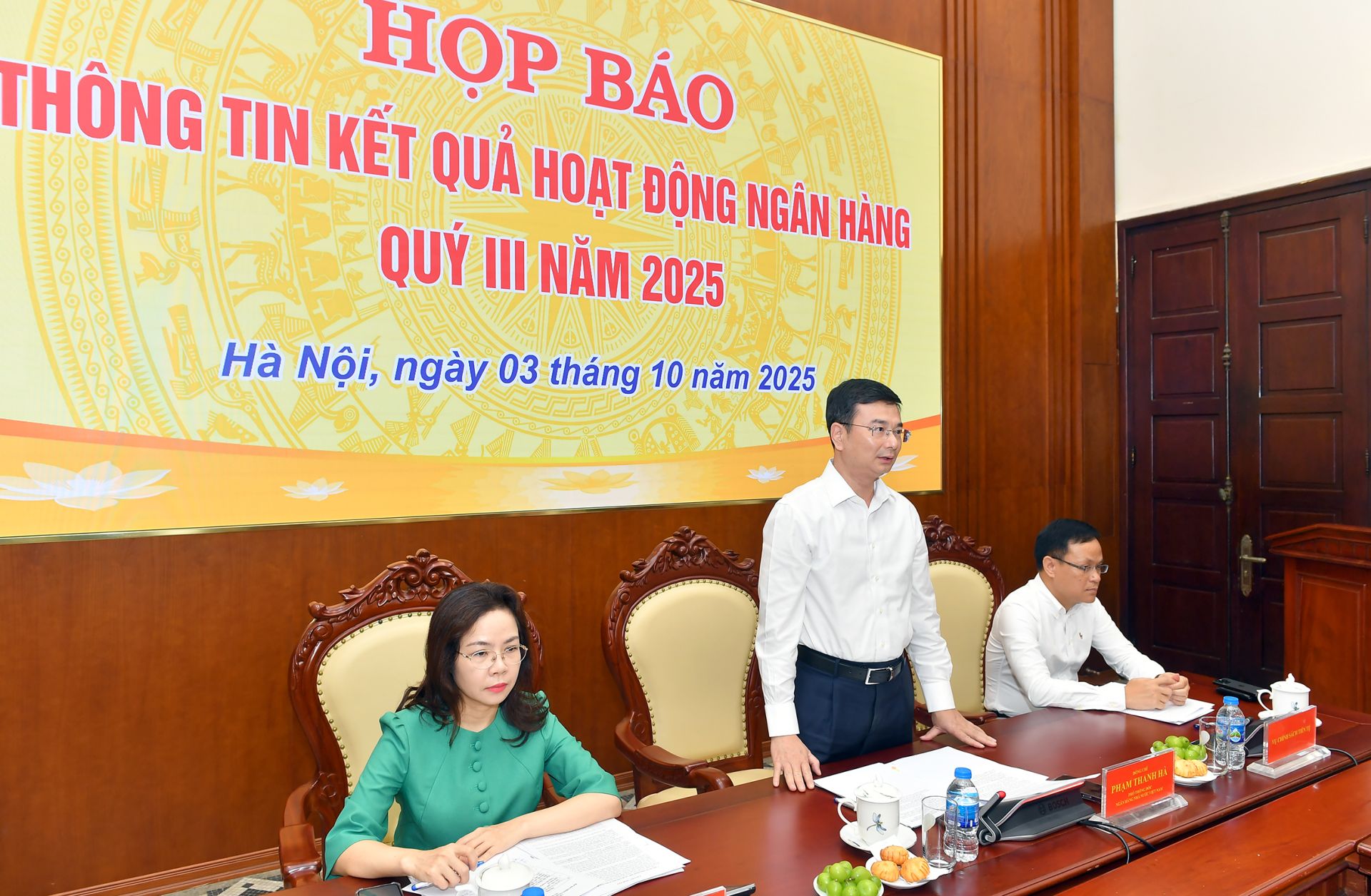 Phó Thống đốc NHNN Phạm Thanh Hà thông tin tại buổi họp báo quý III/2025