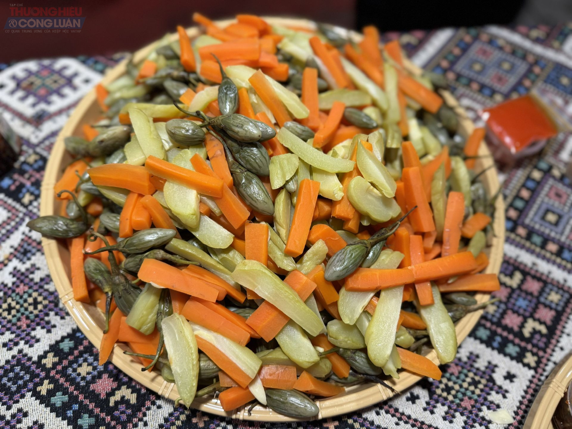 Độc đáo món rau củ quả luộc