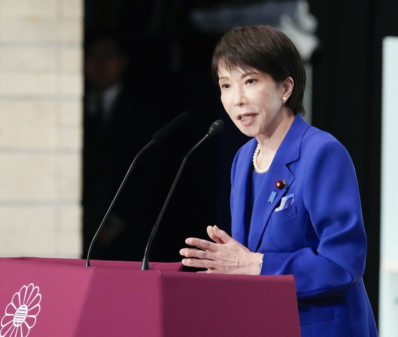 Bà Takaichi Sanae phát biểu tại trụ sở LDP ở Thủ đô Tokyo ngày 4-10-2025. Ảnh: Kyodo Bà Takaichi Sanae phát biểu tại trụ sở LDP ở Thủ đô Tokyo ngày 4-10-2025. Ảnh: Kyodo