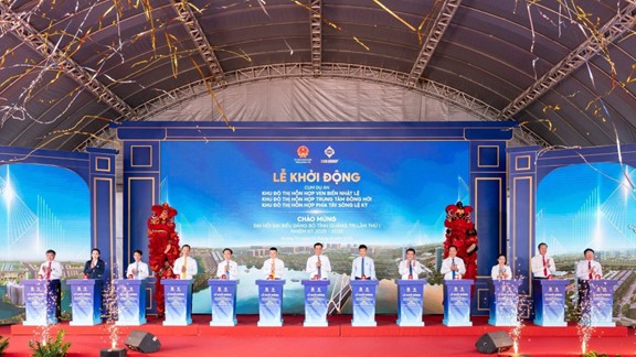 Lễ khởi động 3 dự án khu đô thị của Sun Group tại Quảng Trị. Lễ khởi động 3 dự án khu đô thị của Sun Group tại Quảng Trị.