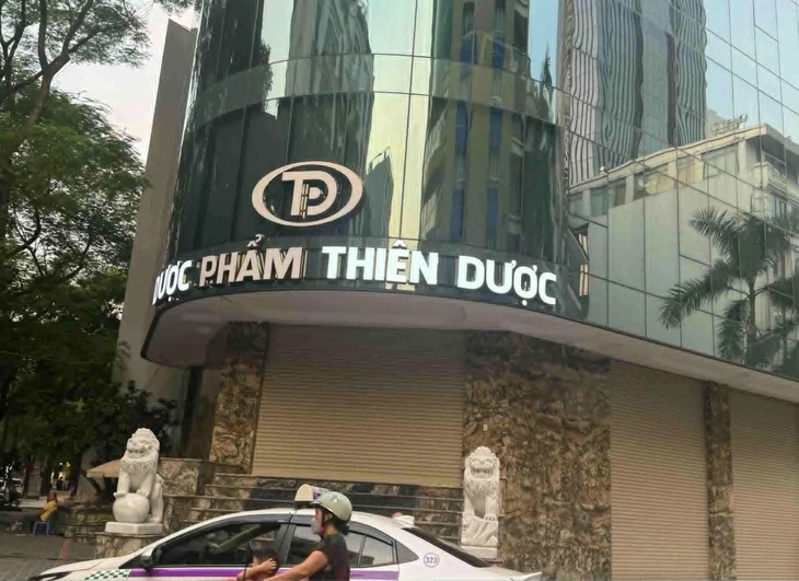 Một công ty của Hoàng Hường ở số 49 phố Dịch Vọng Hậu, Hà Nội