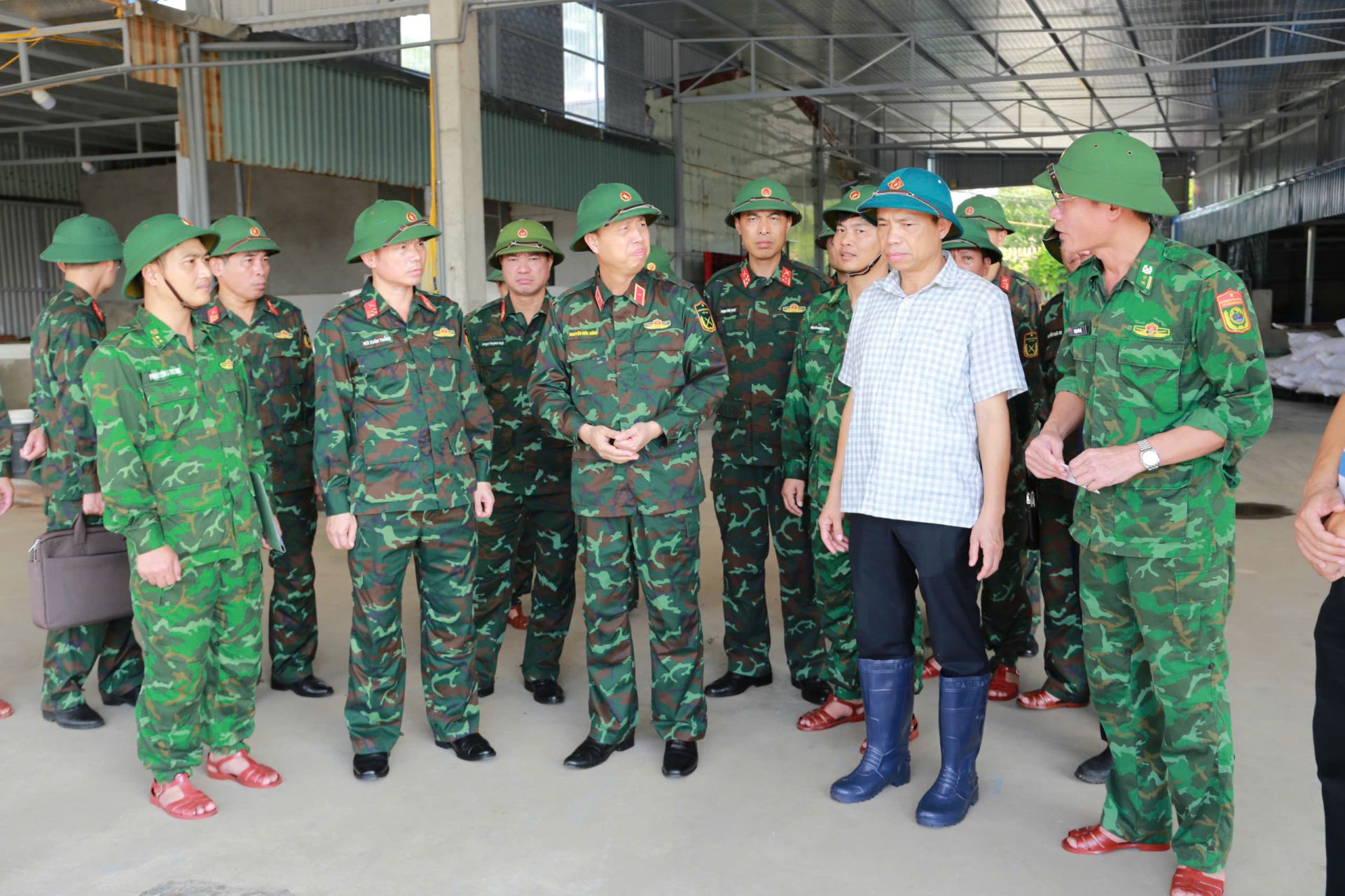 Bộ Tư lệnh Quân khu 3 kiểm tra công tác phòng, chống bão số 11 trên địa TP. Hải Phòng