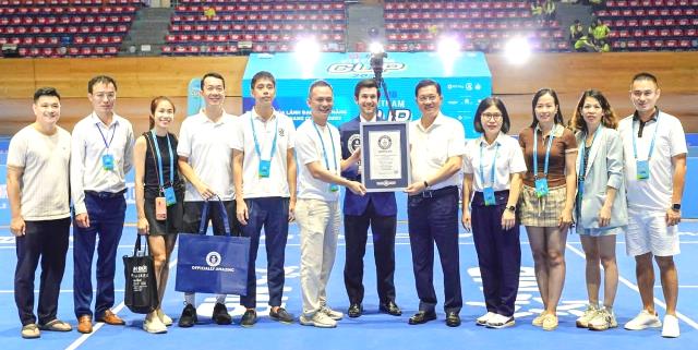 PPA Tour Asia – MB Vietnam Cup 2025 chính thức được ghi nhận kỷ lục Guinness thế giới. PPA Tour Asia – MB Vietnam Cup 2025 chính thức được ghi nhận kỷ lục Guinness thế giới.