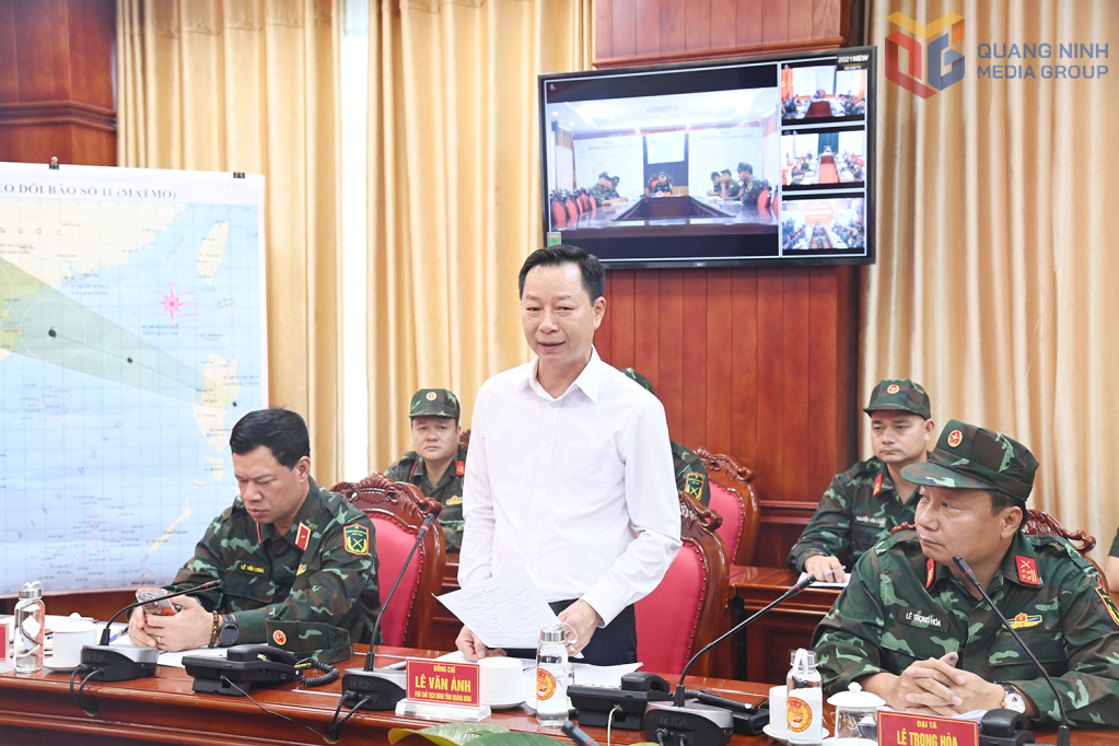 Ông Lê Văn Ánh, Phó Chủ tịch UBND tỉnh Quảng Ninh phát biểu tại buổi kiểm tra.