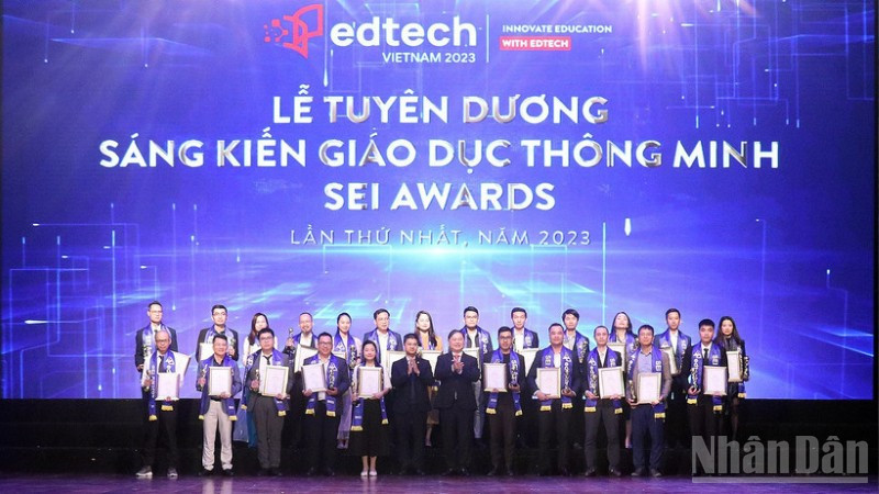 Tìm kiếm, vinh danh các sáng kiến giáo dục thông minh tiêu biểu năm 2025