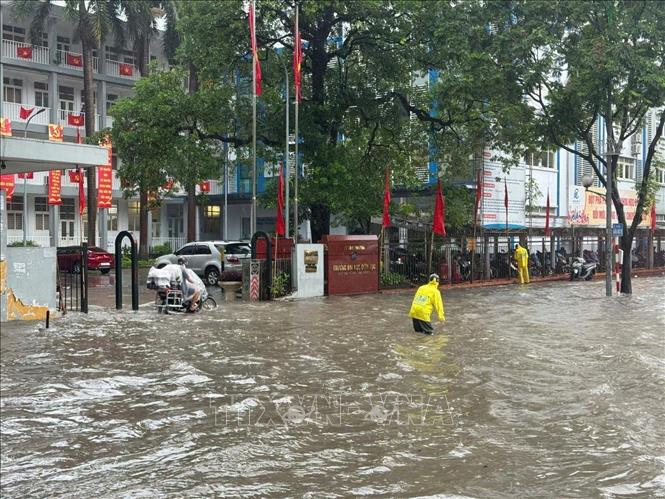 Hà Nội sẵn sàng các phương án sơ tán dân tại các khu vực sạt lở nguy hiểm
