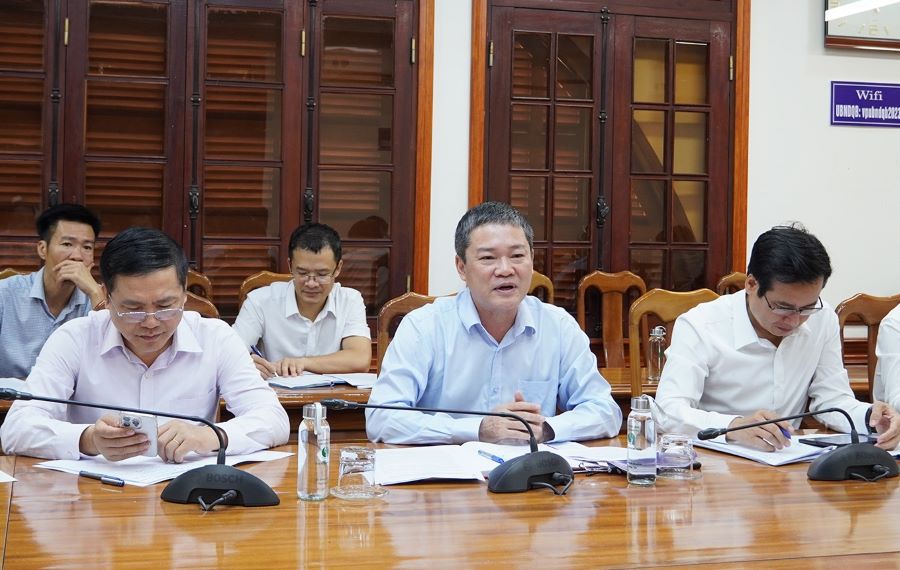 Phó Chủ tịch UBND tỉnh Quảng Trị Phan Phong Phú đề xuất một số kiến nghị đến Đoàn công tác.