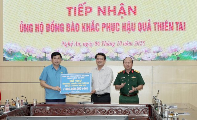 Thành phố Hồ Chí Minh tiếp sức Nghệ An khắc phục hậu quả bão số 10