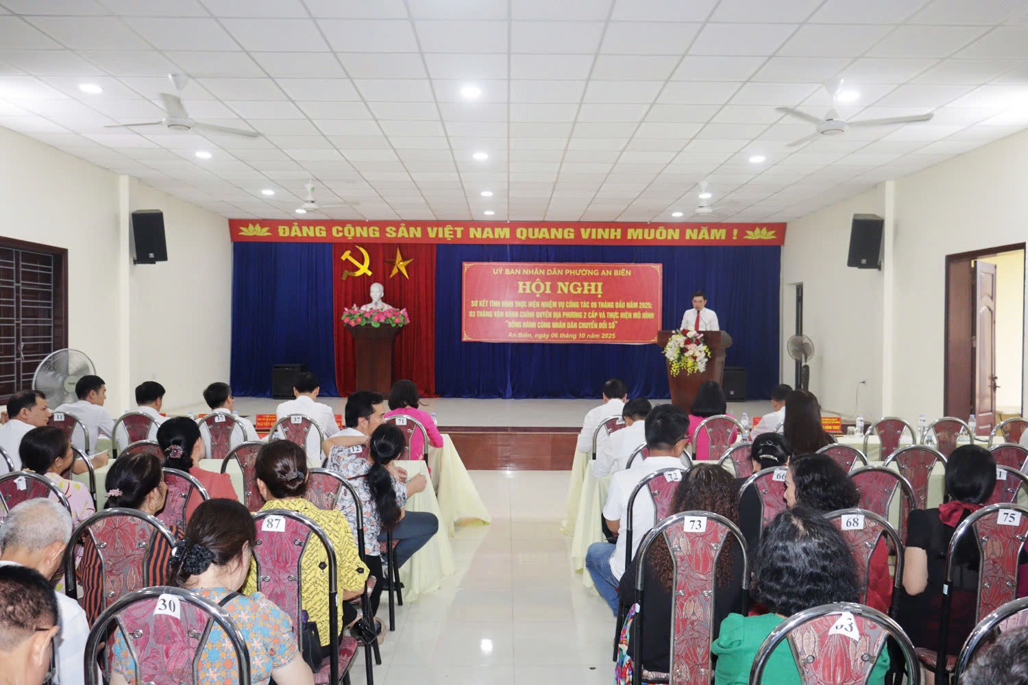 Quang cảnh Hội nghị.