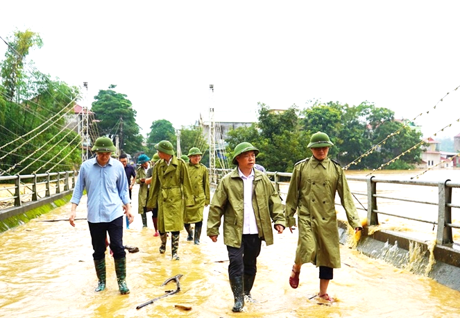 Phó Chủ tịch UBND tỉnh Đoàn Thanh Sơn