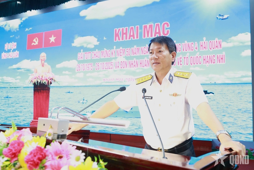 Vùng 4 Hải quân khai mạc giải thể dục thể thao chào mừng kỷ niệm 50 năm Ngày truyền thống