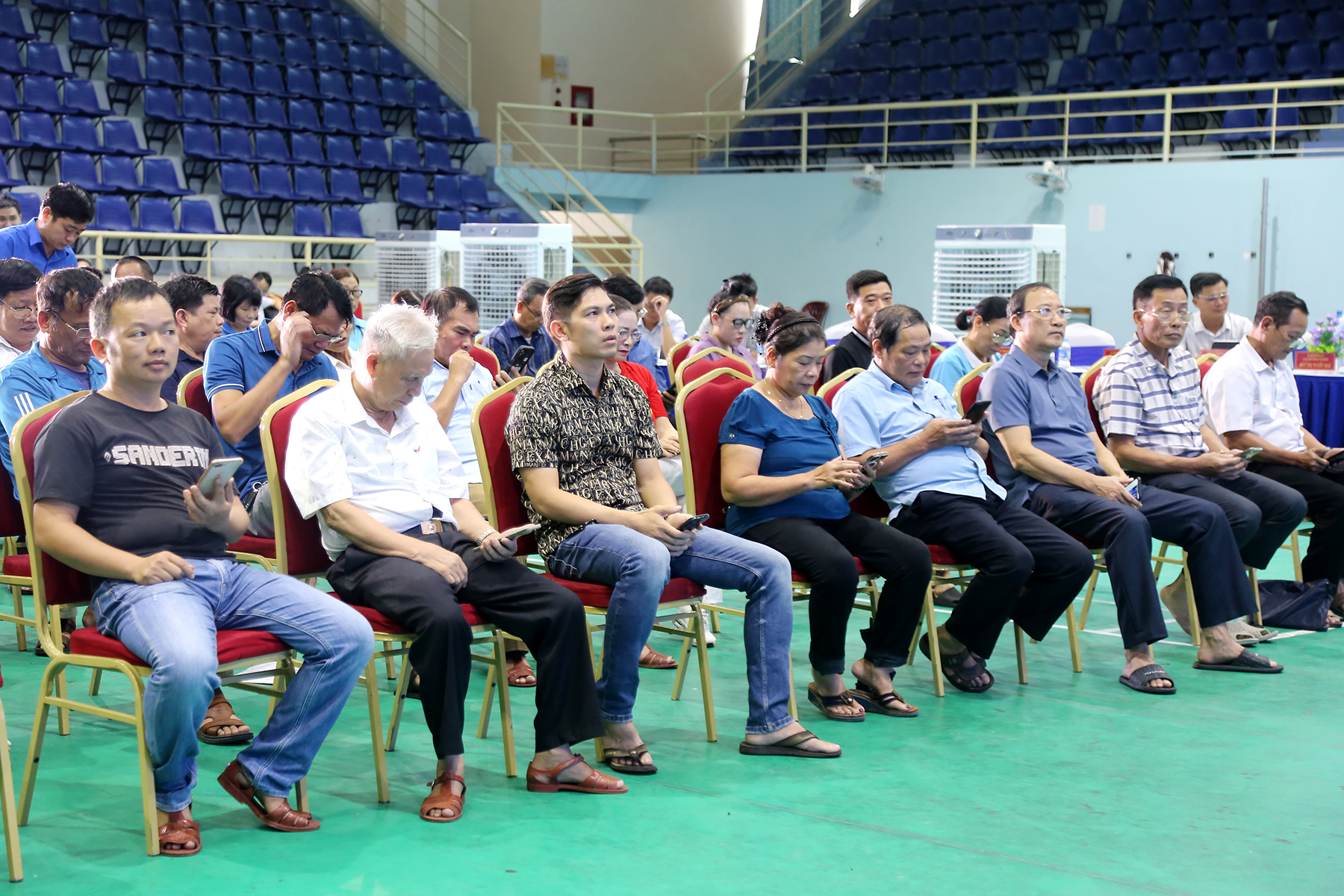 Đại diện c&aacute;c Tổ d&acirc;n phố tr&ecirc;n địa b&agrave;n phường tham gia Hội thi.